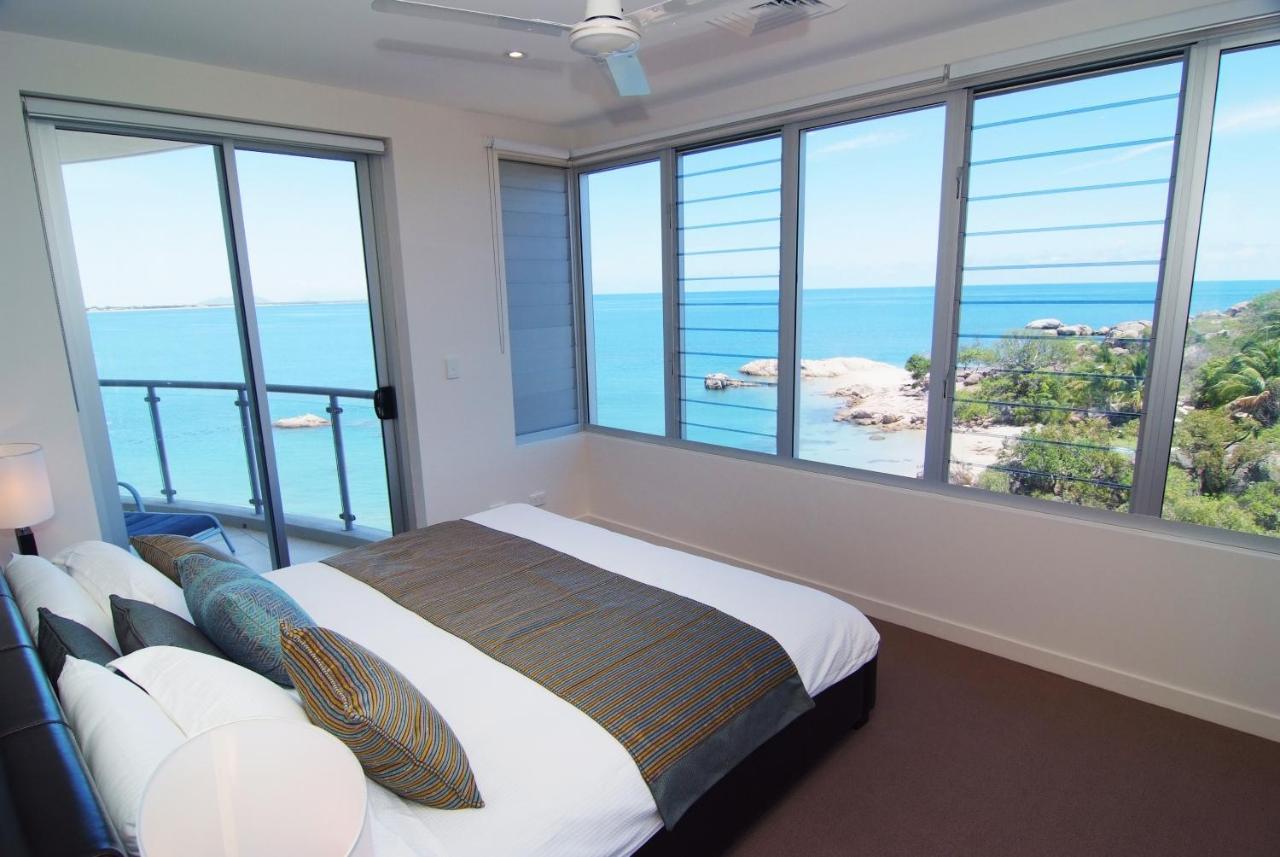 Coral Cove Apartments - Absolute Beachfront Resort Bowen Luaran gambar