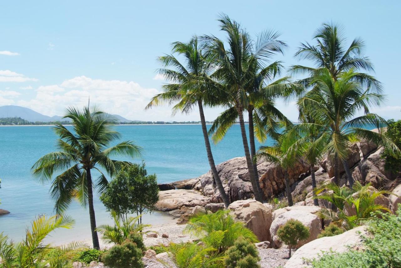 Coral Cove Apartments - Absolute Beachfront Resort Bowen Luaran gambar