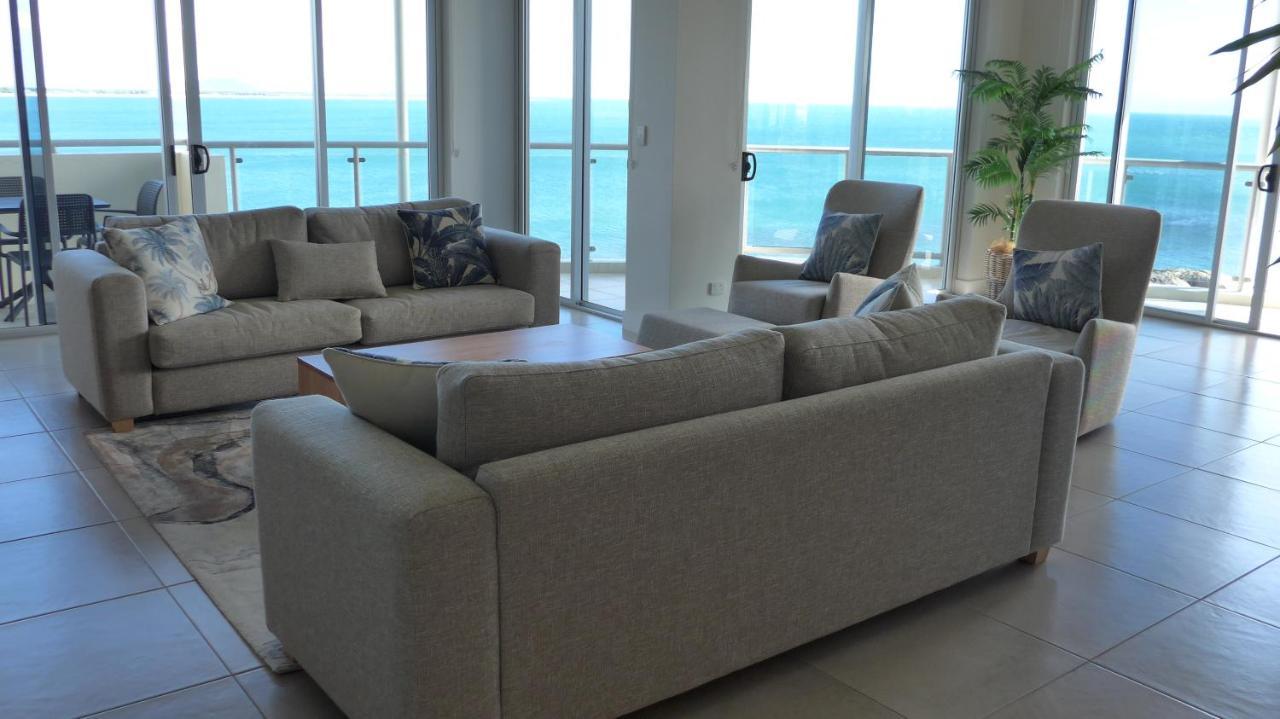 Coral Cove Apartments - Absolute Beachfront Resort Bowen Luaran gambar